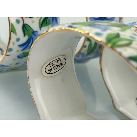 Two's Company Ainsley Chintz Blue Floral Ceramic Porcelain Napkin Rings Set of 4 - Picture 8 of 14